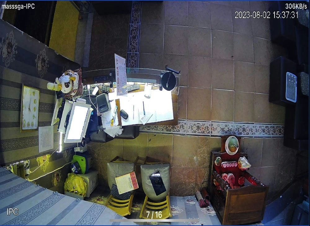 Hình  Thiết Bị Camera  thực tế  chất lượng sắc nét đến  2.0 megapixel  Chất lượng đúng tiêu chuẩn  của bộ Lắp Đặt Camera Cho Cơ Sở Nấu Ăn sử dụng mã DS-2CE70DF3T-MFS
